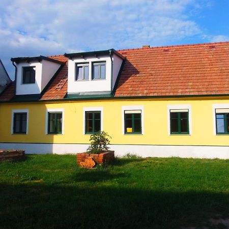 Siebenhirten Gaestehaus Weinviertel - Niederoesterreich מראה חיצוני תמונה
